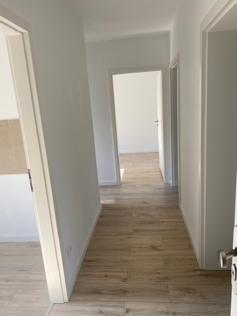 Foto - Schöne renovierte 3,0 Zimmer Wohnung